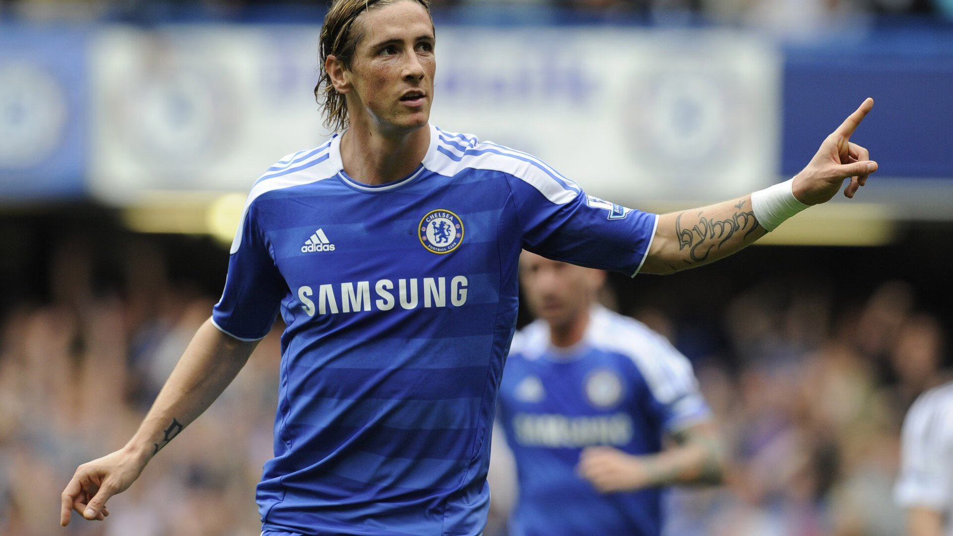 “德甲劲旅稳扎稳打,期待冲击联赛顶峰”,德甲经典比赛