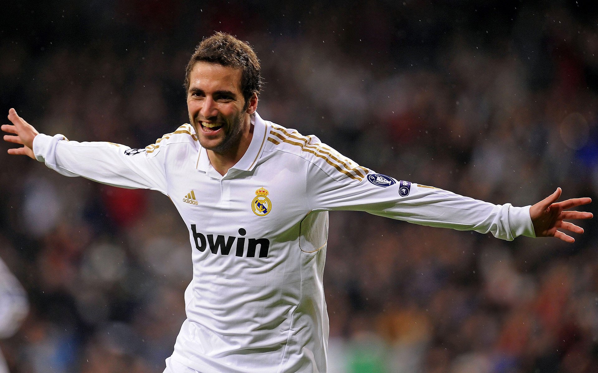 字母哥表现出色带领雄鹿夺冠，字母哥表现出色带领雄鹿夺冠了吗